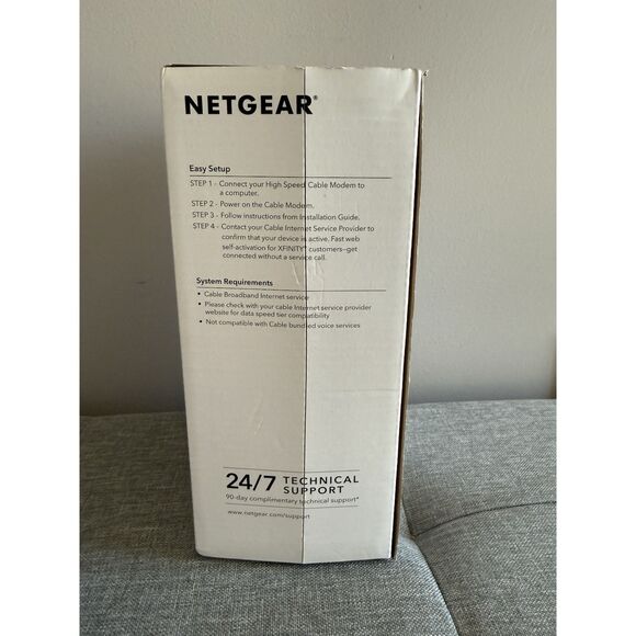 NETGEAR CM500V High Speed Cable Modem 680Mbps DOCSIS 3.0 Voice New - Picture 4 of 7